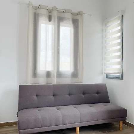 Semesterbostad Sorokos House *