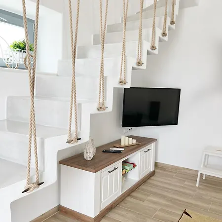 Sorokos House 別荘