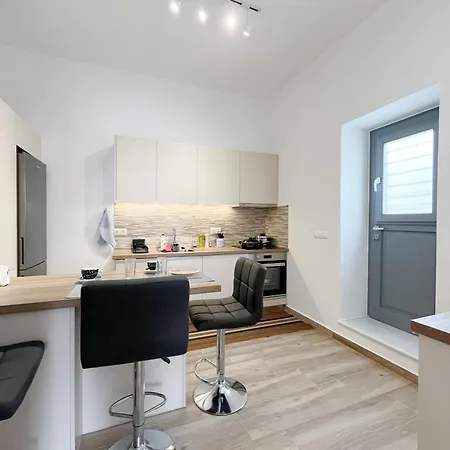 Sorokos House 別荘